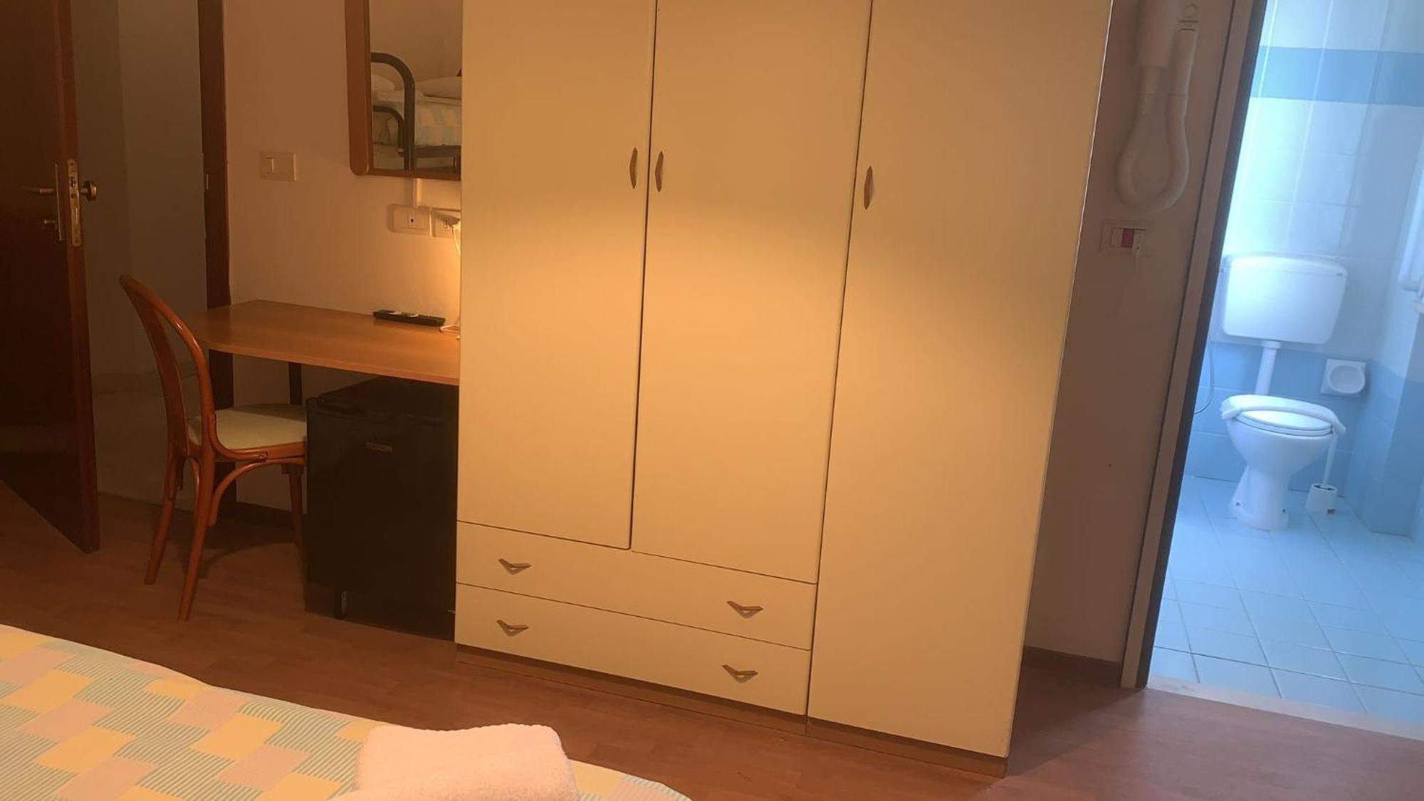 Hotel Rosati Rimini Bagian luar foto